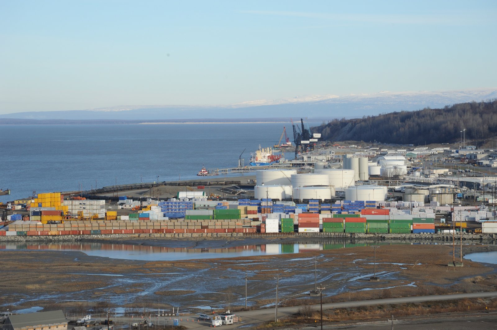 Port and harbor facilities of Anchorage, Alaska