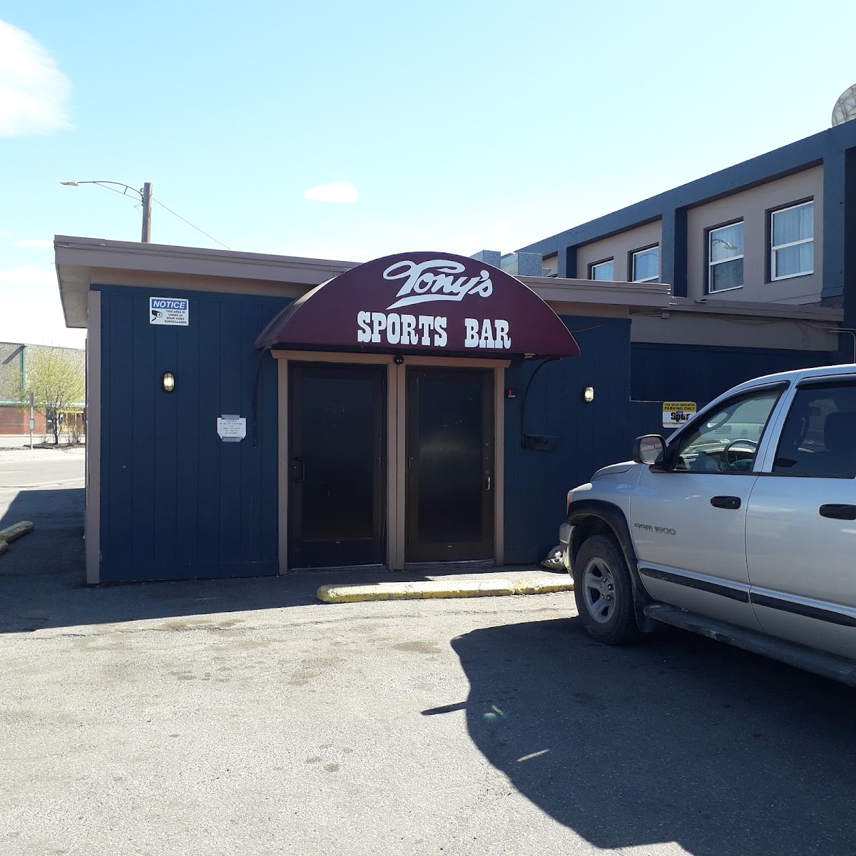 Tony's Sports Bar in Fairbanks